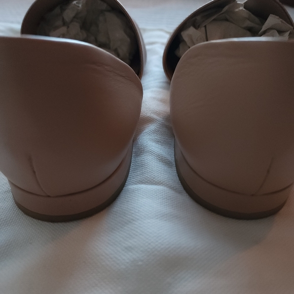 Vince Tan Leather Flats - Picture 8 of 12